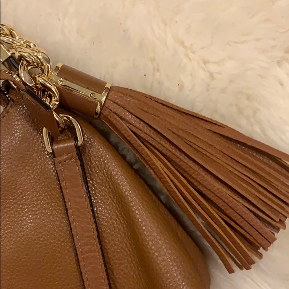 Pre-owned beautiful Crossbody Purse in camel color - Picture 4 of 5